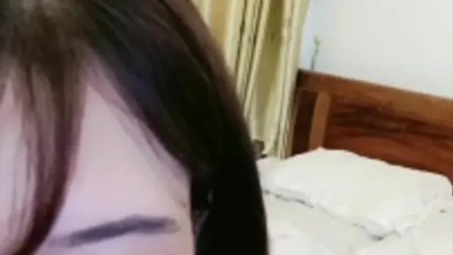 老司机龙哥旅馆嫖妓直播特意买了红色的性感情趣内衣让小姐穿着草