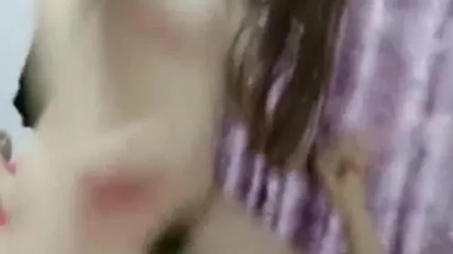 素人搭讪约炮~妹妹快来舔我的棒棒~他好硬！