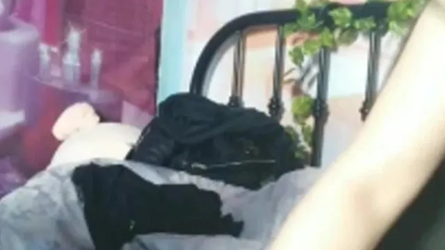 约炮搭讪的长发美人好紧的嫩穴，插得我不想拔出来