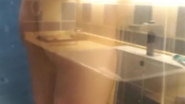 Ma copine est sexy et peut crier~