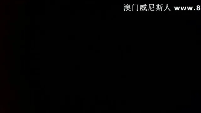暗恋的女同事喝醉了不省人事，哥哥趁虚而入，狂操她！