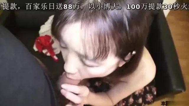 なほ40歳?-?街によくいる普通の小柄なおばさんとH。ロリ系人妻との生々しいSEX、好きな人には、たまらない逸材の人妻さん。小さな身体に生チンポがめり込む様子は、中毒性注意の迫力満点の映像です！！