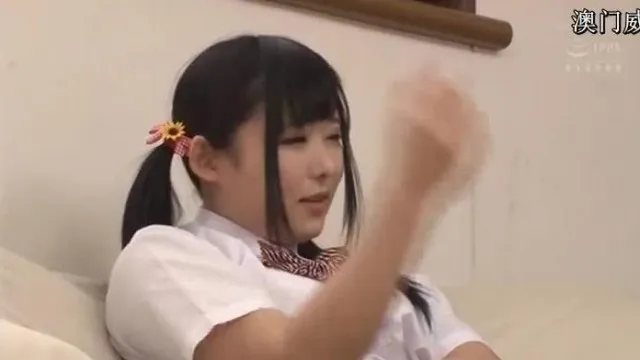 [中字]パンチラ尻に我慢できず后ろから即ハメ！激ピス寝バックで无理やり连続絶顶された中年デカチンの虏になった敏感JK