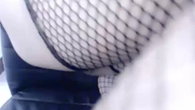 超性感网袜掰开穴请哥哥来干我吧