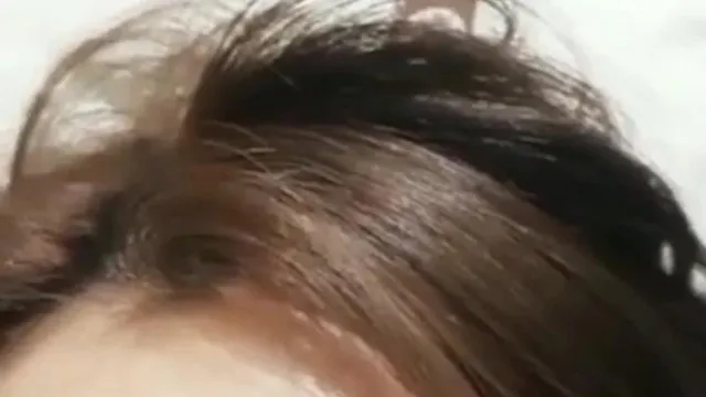 超美人女子大生チョウ・シーが有料ルームでの大規模レコーディングのためこの世に帰ってくる