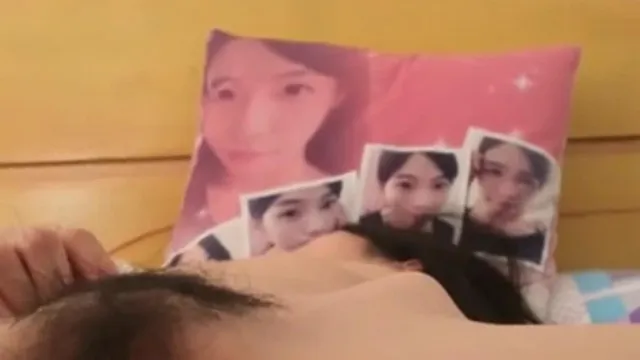 骚包女朋友睡着了被我一顿玩弄