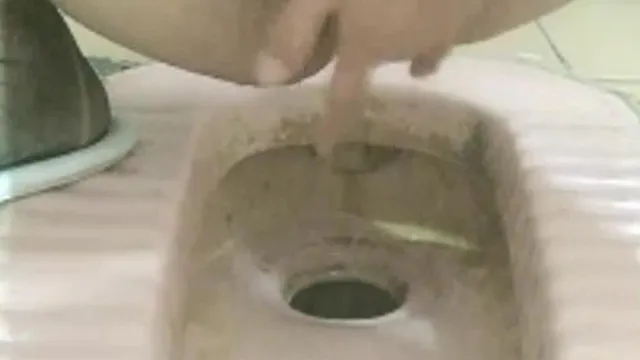 中国美少女诱惑的肉体美乳细腰丝袜美腿美足抬腿开鲍抠穴私处近拍按摩棒自慰舒服的淫荡表情好浪