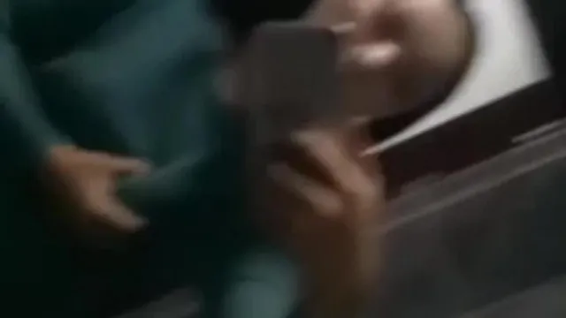 [Fuite d'une présentatrice chinoise] La meilleure beauté de célébrité sur Internet, Givenxi, a joué à merveille en 3 parties : les toilettes des femmes de KTV ont été agressées sexuellement par un pervers + une jeune femme riche a été violée dans la maison + un uniforme a séduit le professeur pour qu'il joue au SM