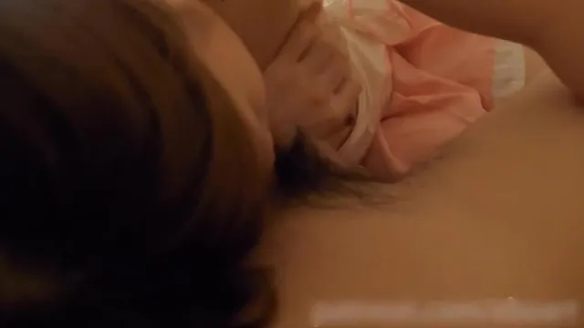 高颜值超美巨乳特辑 帅哥自拍自己找妹妹按摩