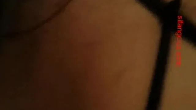 清纯美女细舔乾爹鸡巴扯著头髮后入 人瘦奶大女友被干得淫言乱语 1