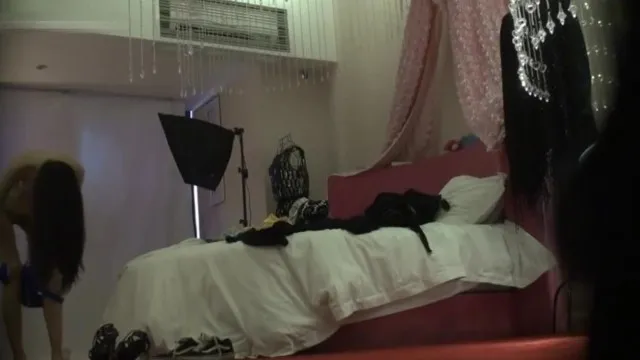 名门夜宴系列未流出过作品身材非常棒的模特小贞拍内衣广告洗
