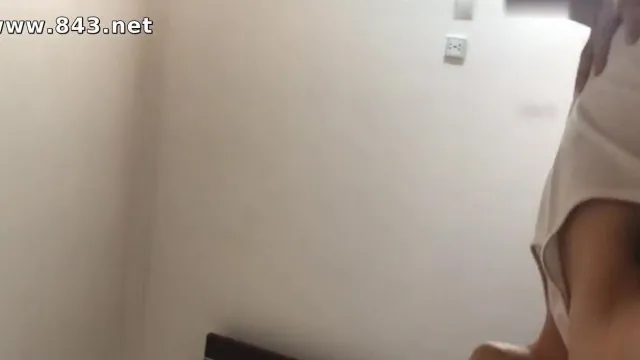 美乳女友今天做爱好疯狂 主动骑坐鸡巴上边扭动边录 表情销魂 最后用嘴把小骚货舔爽 完美露脸 高清1080P版