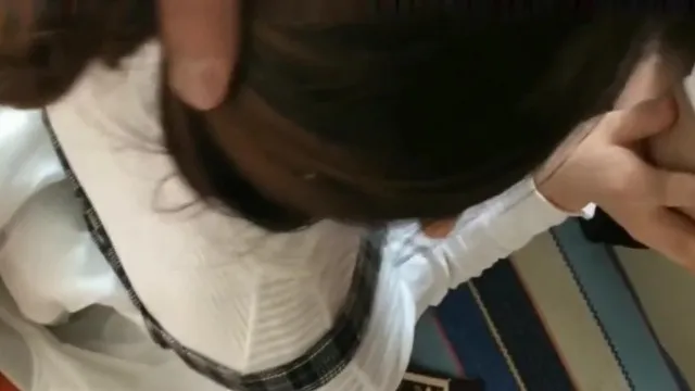 这得多饥渴啊 久别小情侣一见面裹硬鸡巴衣服不脱就骑上去 疯狂骑操 最后射一美臀 高清1080P版