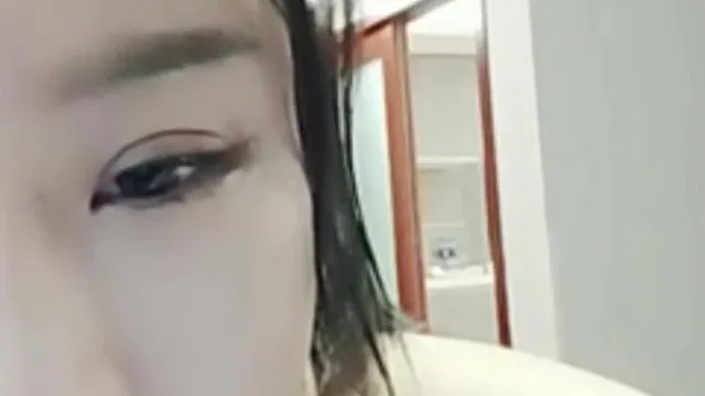 一个跑车进群高颜值白嫩网红美少女约榜首土豪啪啪啪直播小浪货身体