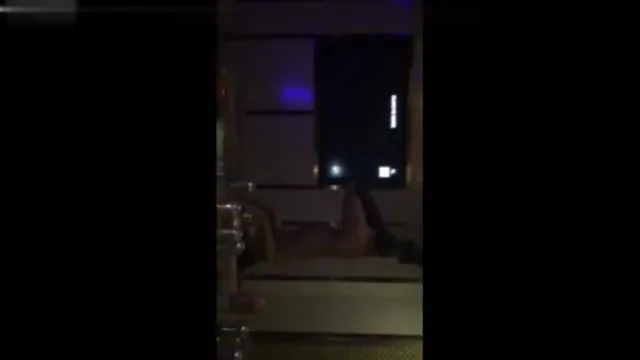 KTV夜店放荡狂欢淫乱,场面火爆堪比A片完整版-1