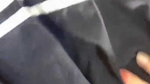 巨乳漂亮小姐姐太寂寞，发骚自拍希望有小哥哥可以救火～