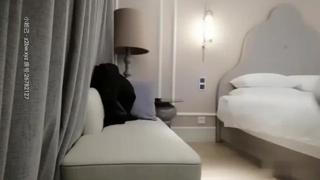 不累不累～和丰满少妇连推两炮都不累～