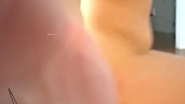 A última selfie vazada da estudante internacional de seios grandes Su Qi fazendo sexo com seu namorado estrangeiro ~ O plano do dia começa pela manhã, se uma dose não for suficiente, tente outra!