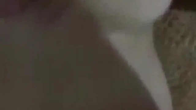 布袋奶强势回归！妹妹保护自己的奶不让别人袭击！
