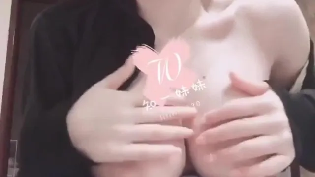 知一妹妹 最近奶奶保养的很好，哥哥要来参观吗？