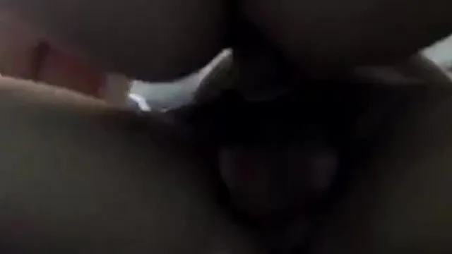 颜值不错短发妹子双人啪啪秀 口交上位骑乘手指扣逼呻吟娇喘 很是诱惑喜欢不要错过