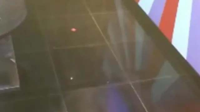 独家推荐猥琐帅气小伙KTV包间私约气賍美女K歌艳舞后边唱边啪啪超刺激～720P高清