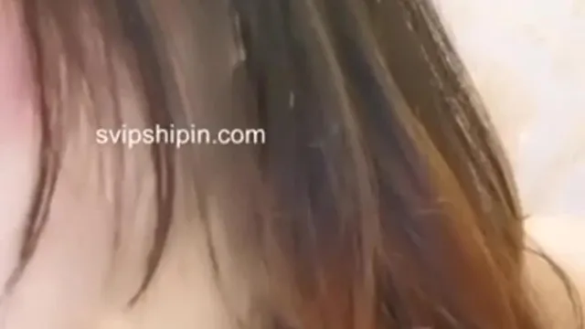 极品高顔值大奶西洛妹妹露脸直播和大屌土豪口交肛塞滴蜡啪啪大秀