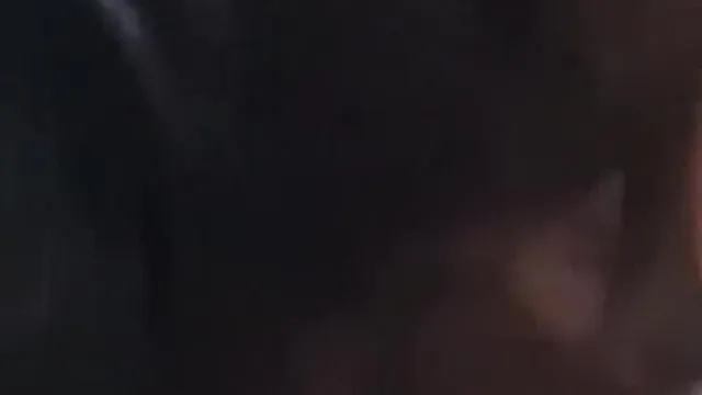 妩媚美女口交，舔完还问我舒服吗
