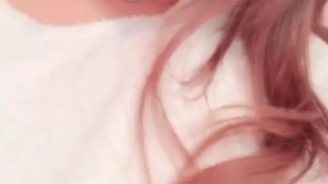 浴室的自我陶醉~男友不在只好拿出姊夫自己找高潮~