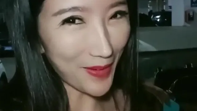 极品欲女【南方联合国际体模】约炮铁粉停车场偷情野战美乳大长腿一字马