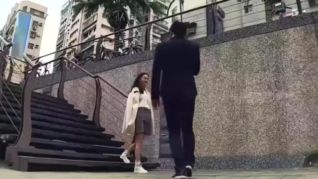 MD0116 情欲冬季温泉激战 下体塞跳蛋搭讪路人 李文雯