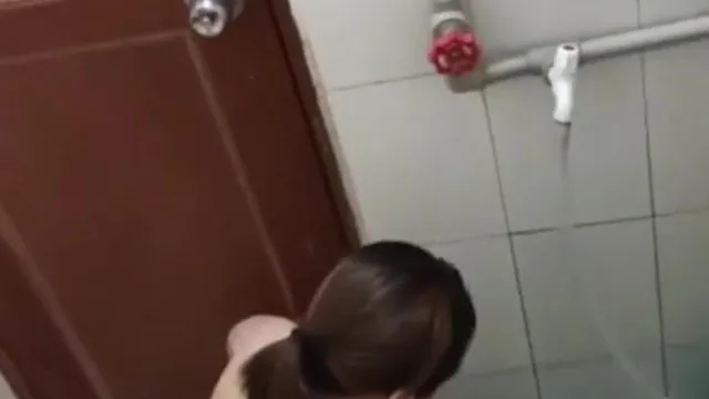 [短视频区] 偷拍一年多了，真爽 69vj