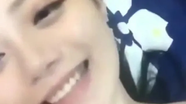 [短视频区] 点赞下一部更新这个女的