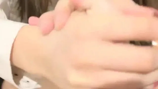 蕾丝少女 醉酒的俩美女被爆操