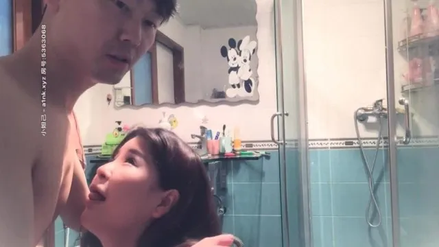 _014_勾搭良家夜场小妹_口爆_20210413