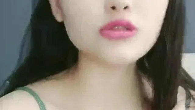 (性感猫猫一枚) 全程露脸大秀