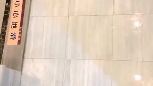 (F8俱乐部) 跟鸡头激情啪啪