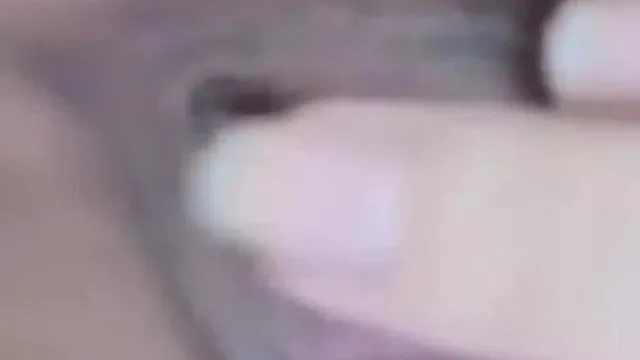 身材超棒御姐美女主播芮甜甜穿着开裆连体网丝自慰插穴很是淫荡