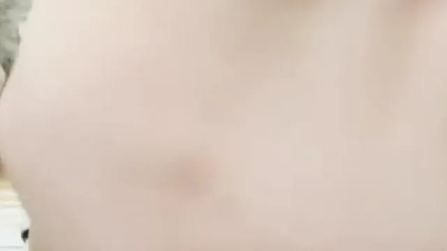 (腿腿會發光)內射極品白虎妹