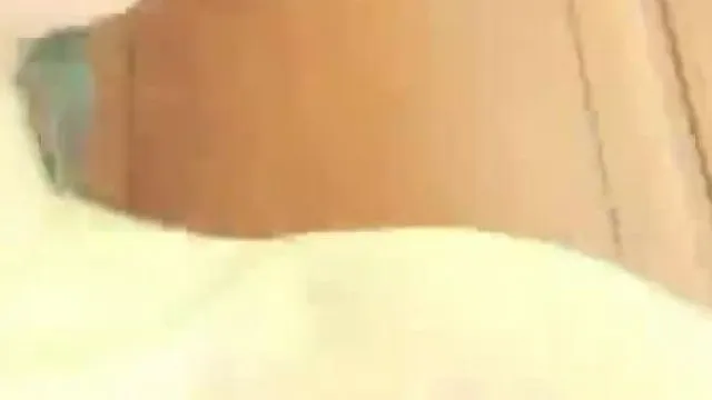 (人间水蜜桃)极品美女假阳具大黑牛齐上 白浆超多