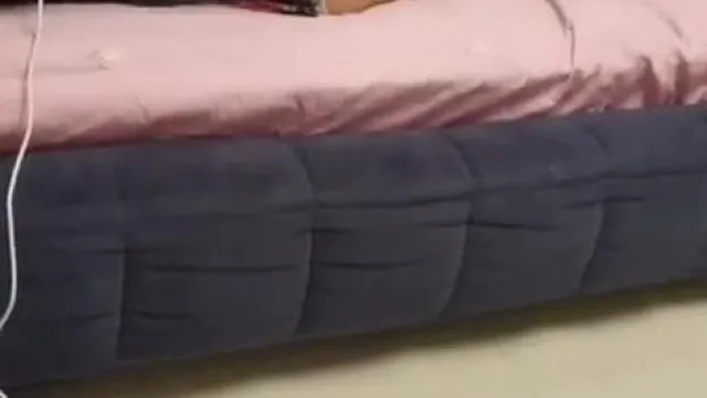 第一次见嫂子介绍的对象就操到一块 肉感女肏起来还不赖~