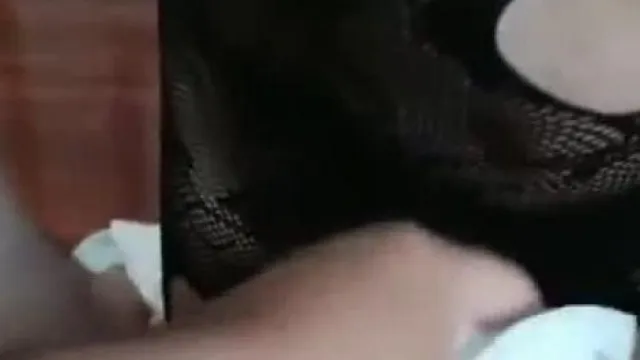 Eu fiquei com uma garota prostituída~ mas o vídeo acabou não sendo nada artístico e foi transmitido secretamente ao vivo!!