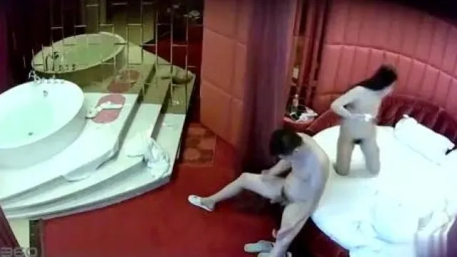 Polvo emocionante en el hotel ~ Dos personas tontas apiladas juntas ~