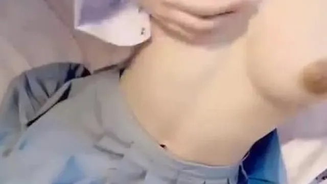 Celebridad de Internet con hermosos pechos y un cuerpo explosivamente rosado ~ Se filtró un video de bienestar con un tiroteo privado a gran escala ~ Se exhiben tetas súper rosadas y hermosas ~