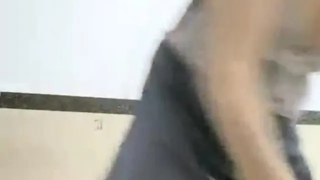 巨乳少婦 愛吃香蕉的女人 巨乳美女約粉絲 愛吃香蕉的女人(1)