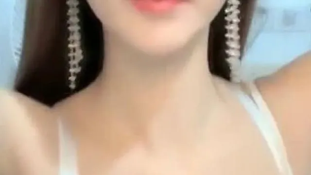 La meilleure présentatrice, je suis votre petite mignonne émission en direct, je suis votre petite mignonne -.