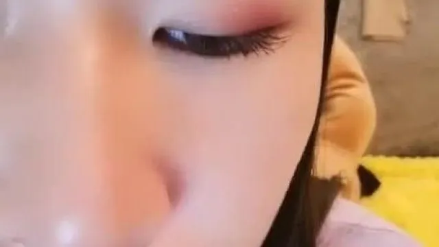 主播福利 大波浪長頭發顏值不錯妹子和炮友啪啪，掰穴舔逼跳蛋震動翹屁股後人猛操