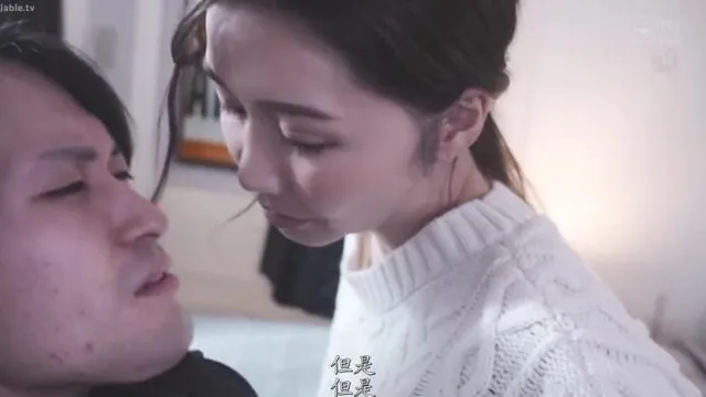 JUL-954 在大學留級之前都沉溺在和人妻的秘密愛巢SEX 愛弓涼
