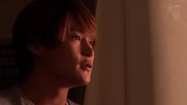 向かい部屋の人妻