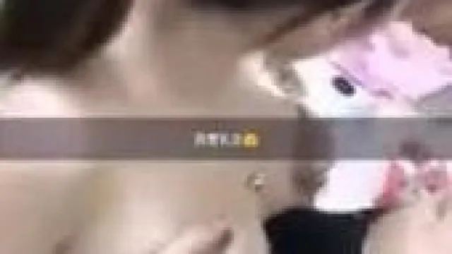 ¡¡Se filtró el video de sexo autorretrato de H Milk Xiangling Mandi y su exmarido! ¡¡Una feroz batalla en la cama y una eyaculación apasionada por toda la cara!!